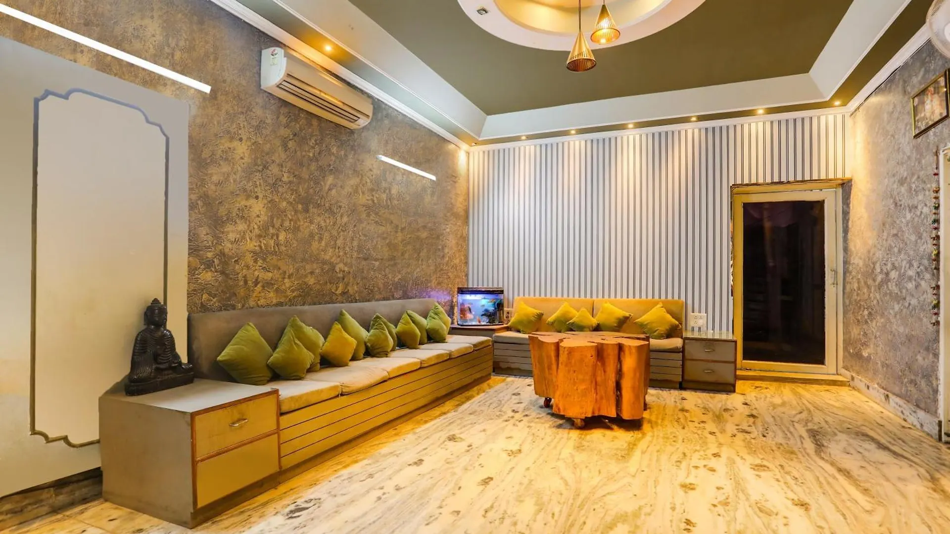 Hotel Apollo By WB Inn Tājganj